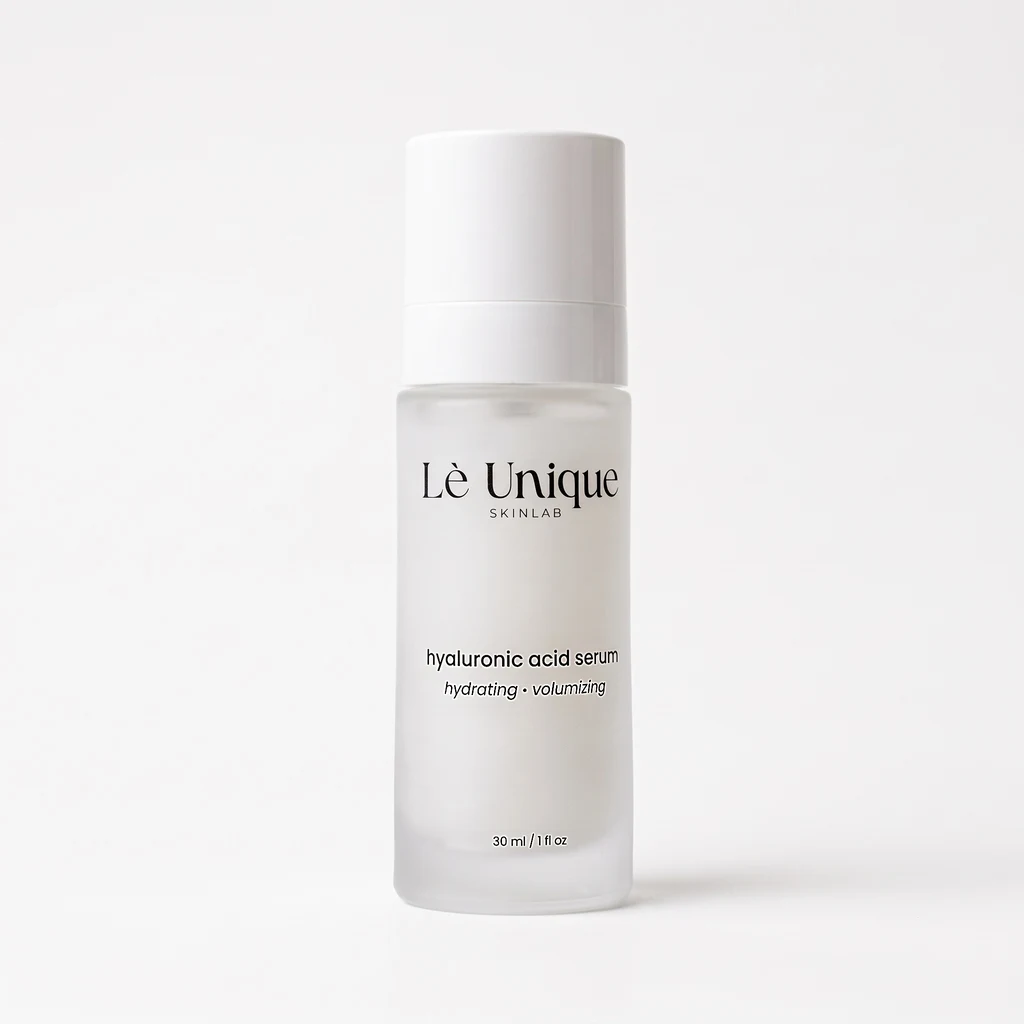 Hyaluronic acid serum bottle — front label