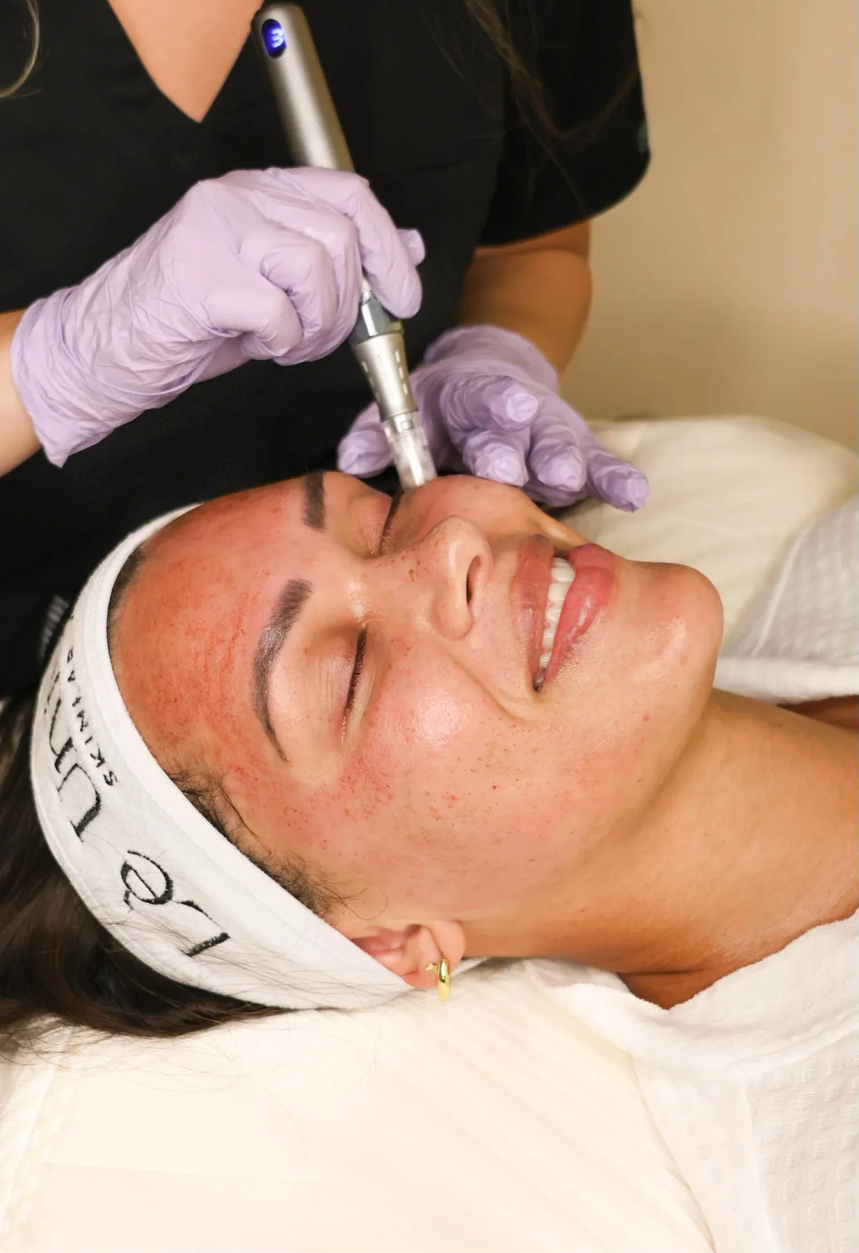 Facial care at Lè Unique Skinlab